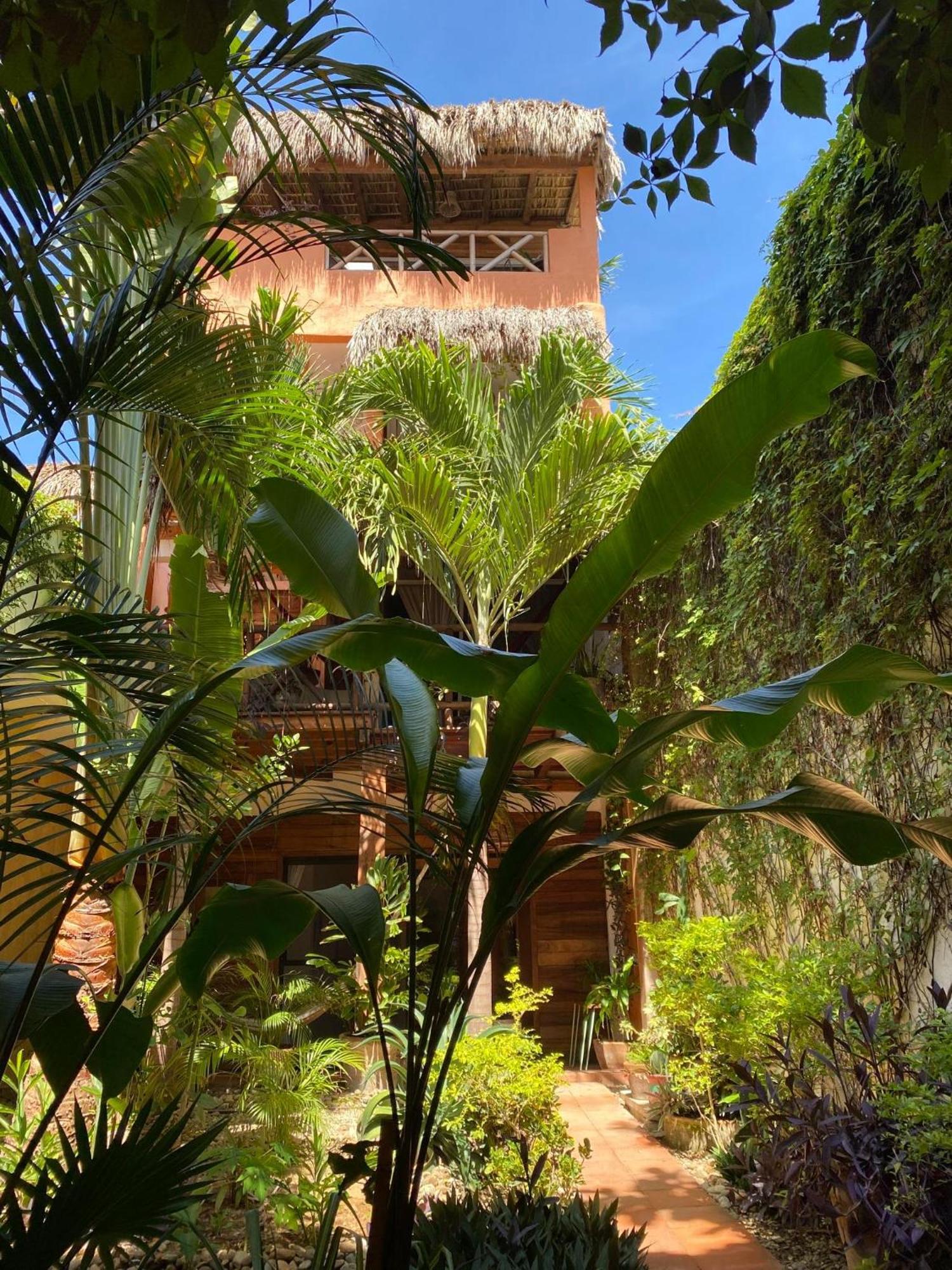 Hotel Casa Mixteca Zipolite Bagian luar foto