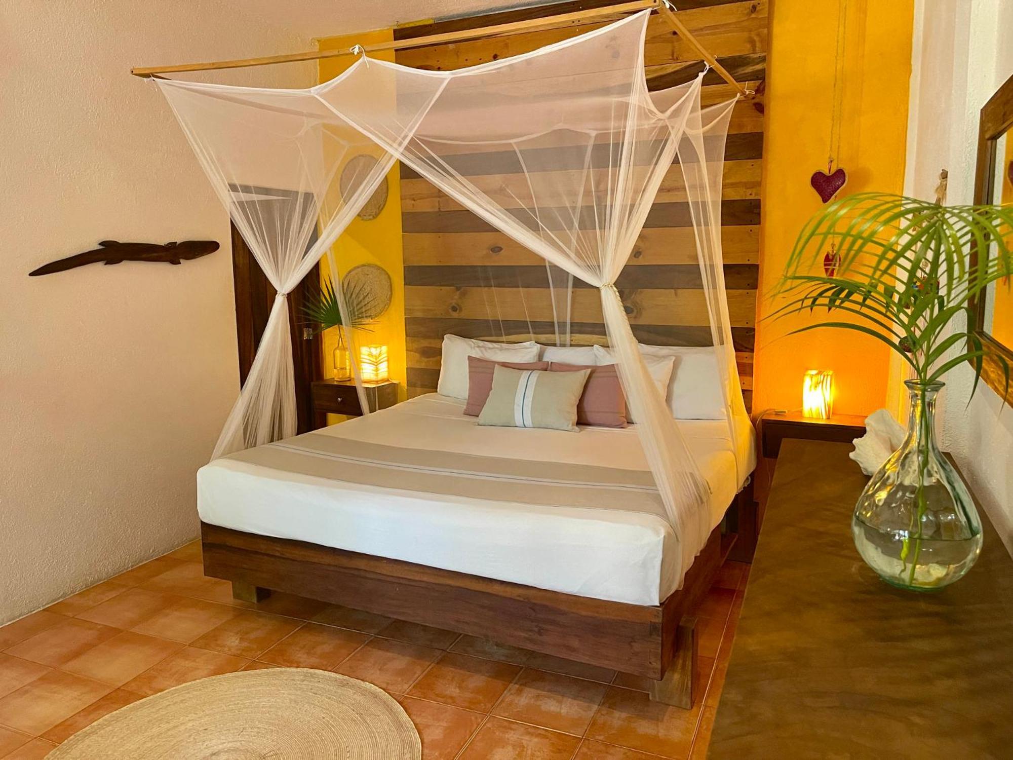 Hotel Casa Mixteca Zipolite Bagian luar foto